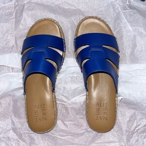 Naturalizer Women's Royal Blue Slide Sandals